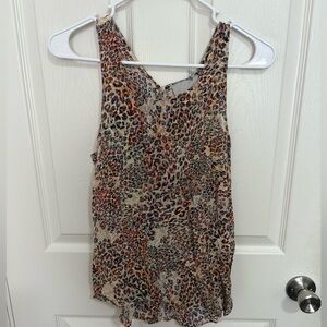Chloe Oliver Multi-Color Leopard Print High-Low Tank